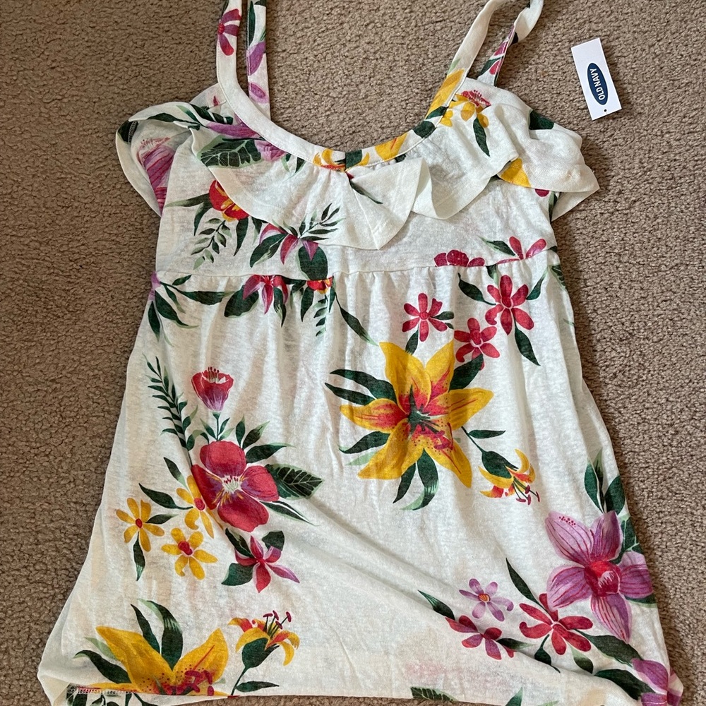 Old Navy spring maternity tops bundle size small NWT - Picture 9 of 9